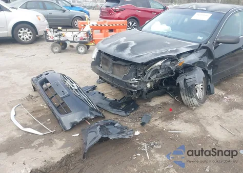 2010 Nissan Altima 2.5 S z USA, uszkodzony, nr VIN 1N4AL2AP1AN494690